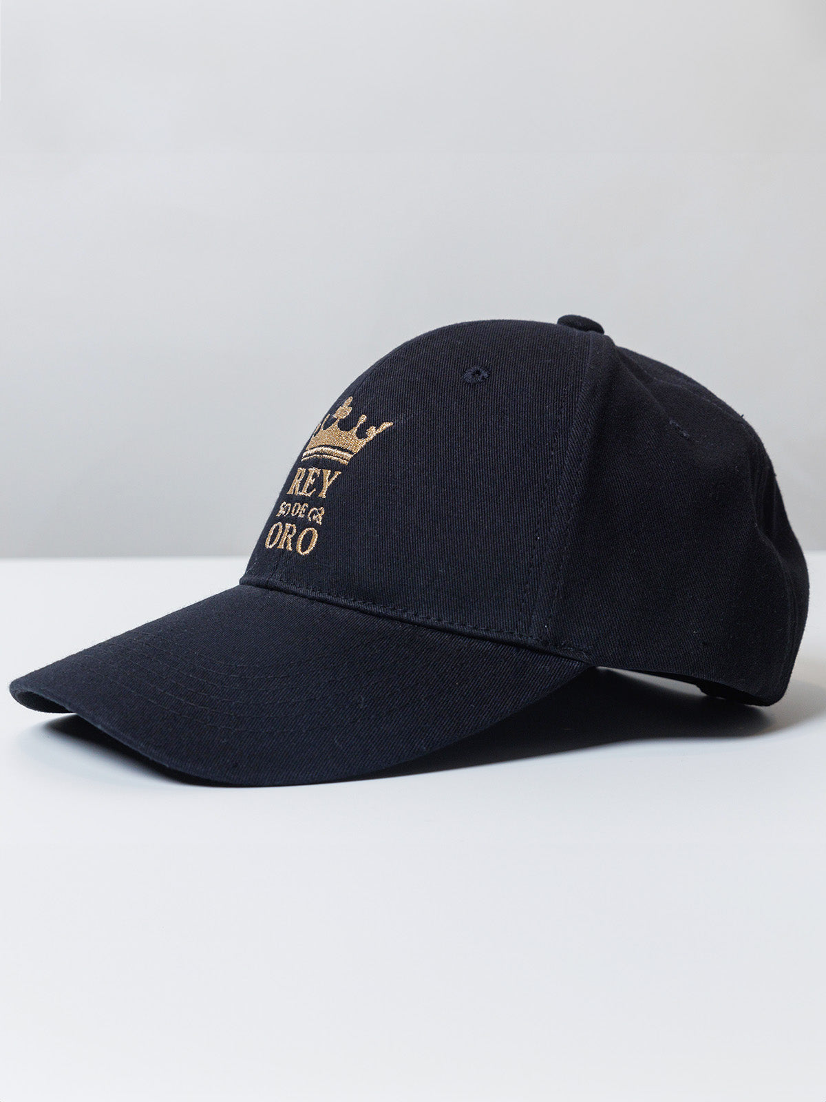 レイデオロ・キャップ