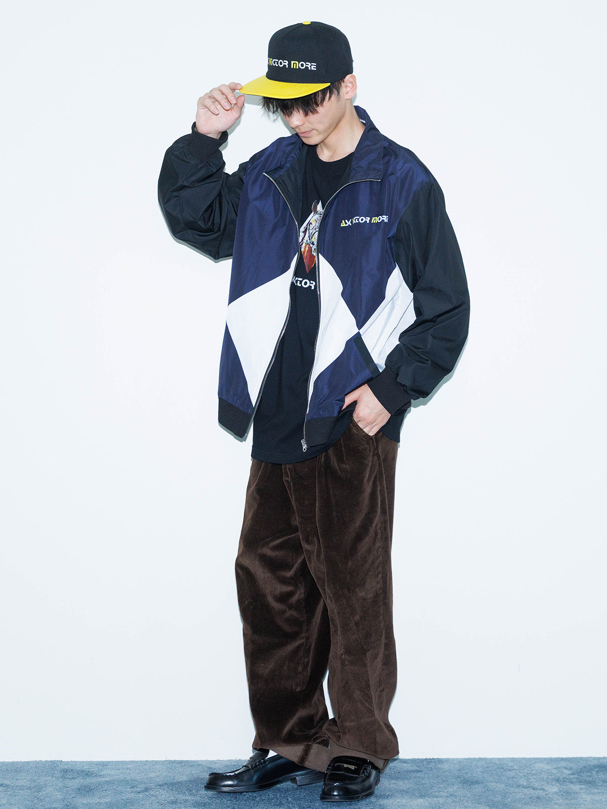 アスクビクターモア・ブルゾン