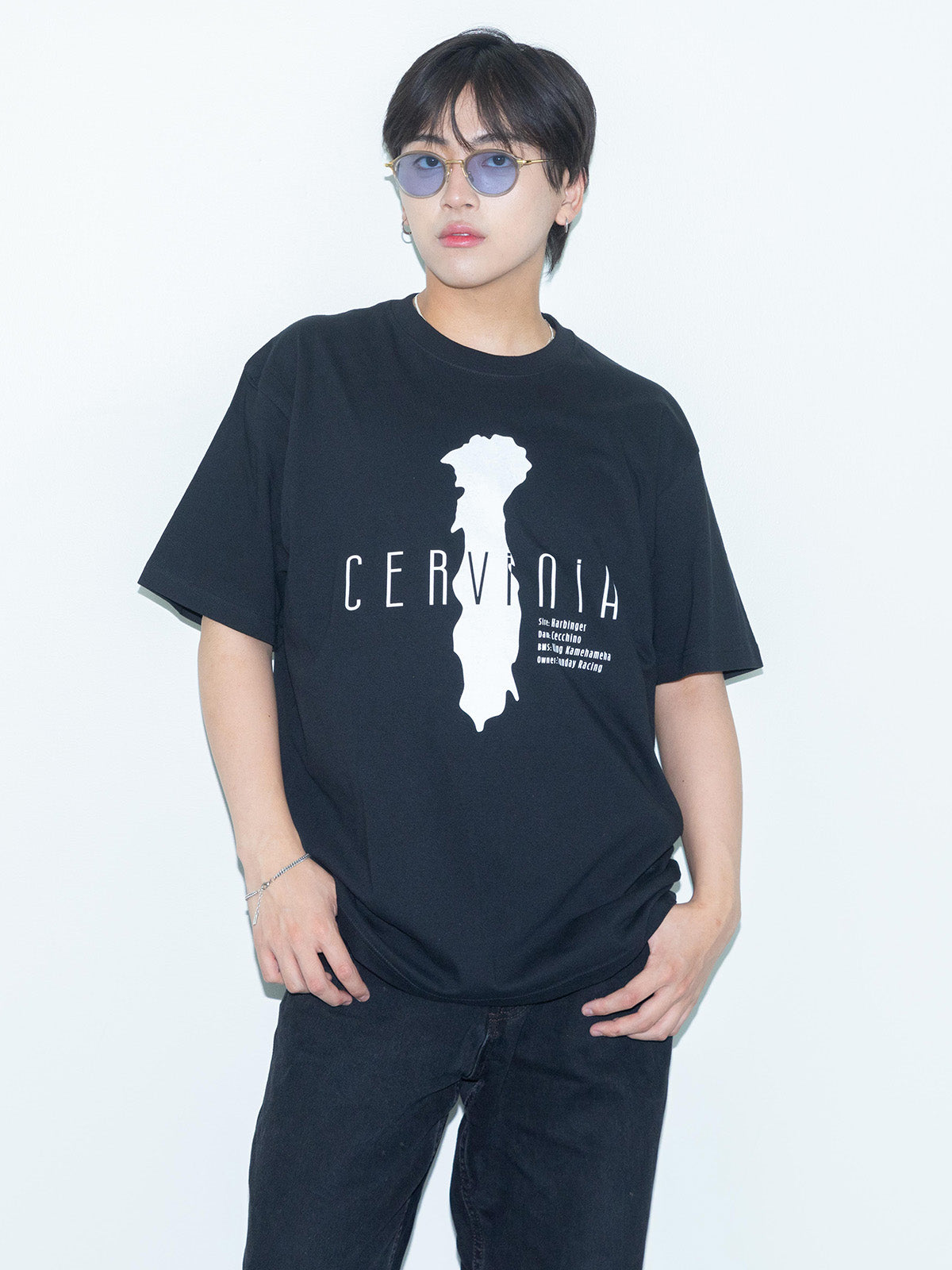 チェルヴィニア・Tシャツ(黒)