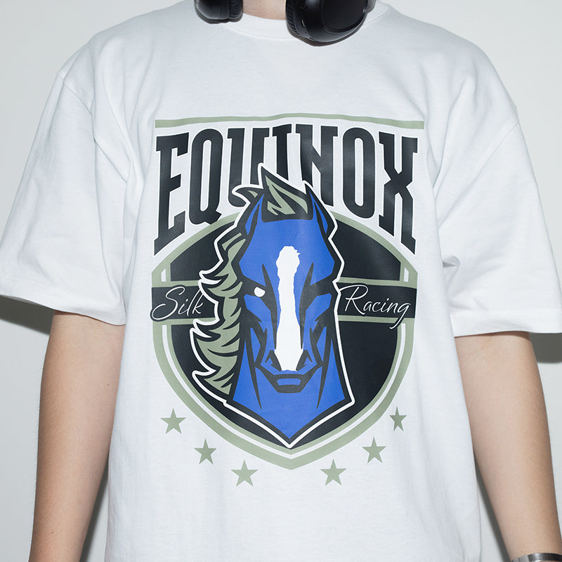 イクイノックス・Tシャツ・エンブレム(白)