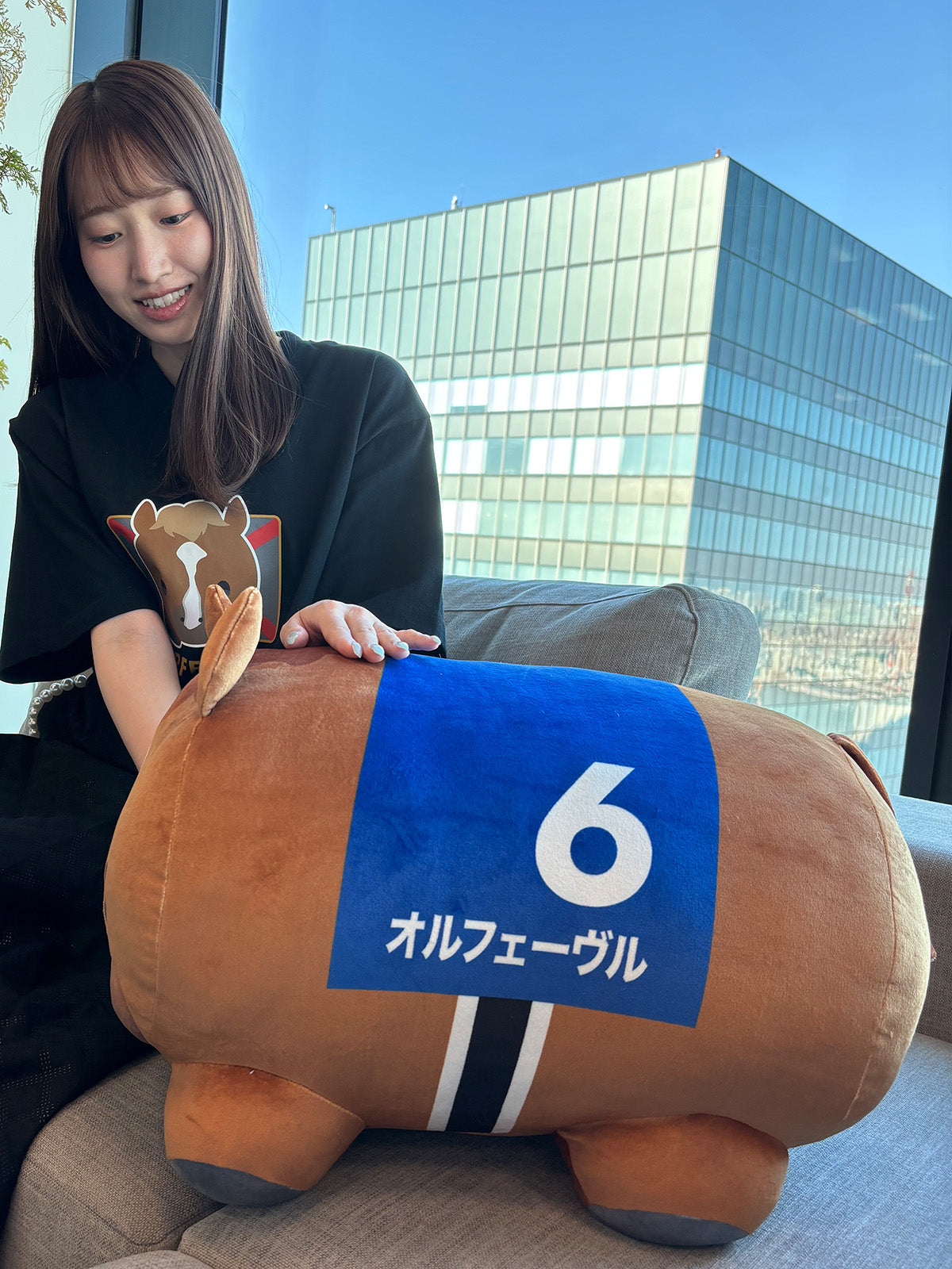 オルフェーヴル・もちもちぬいぐるみクッション