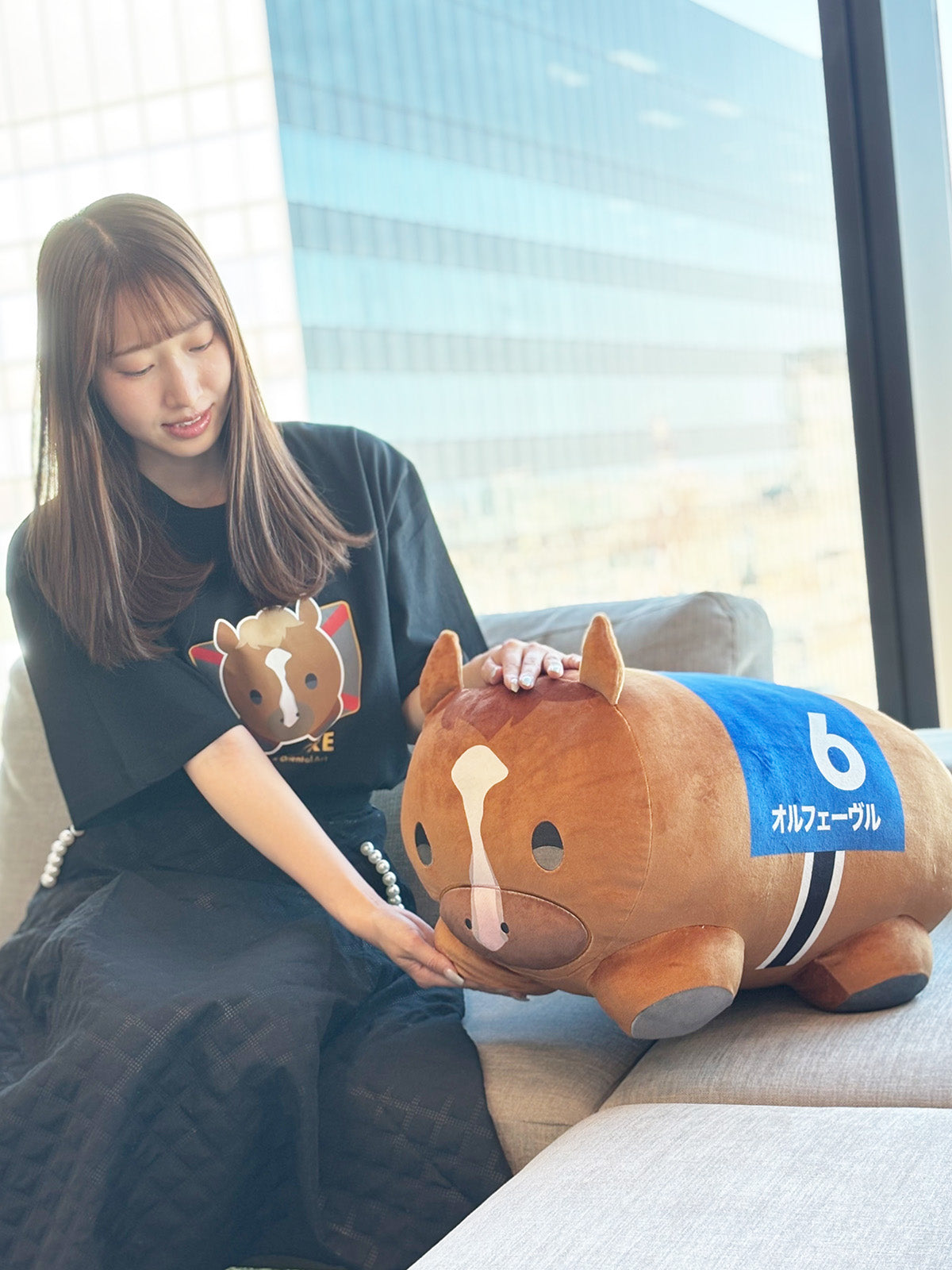 オルフェーヴル・もちもちぬいぐるみクッション