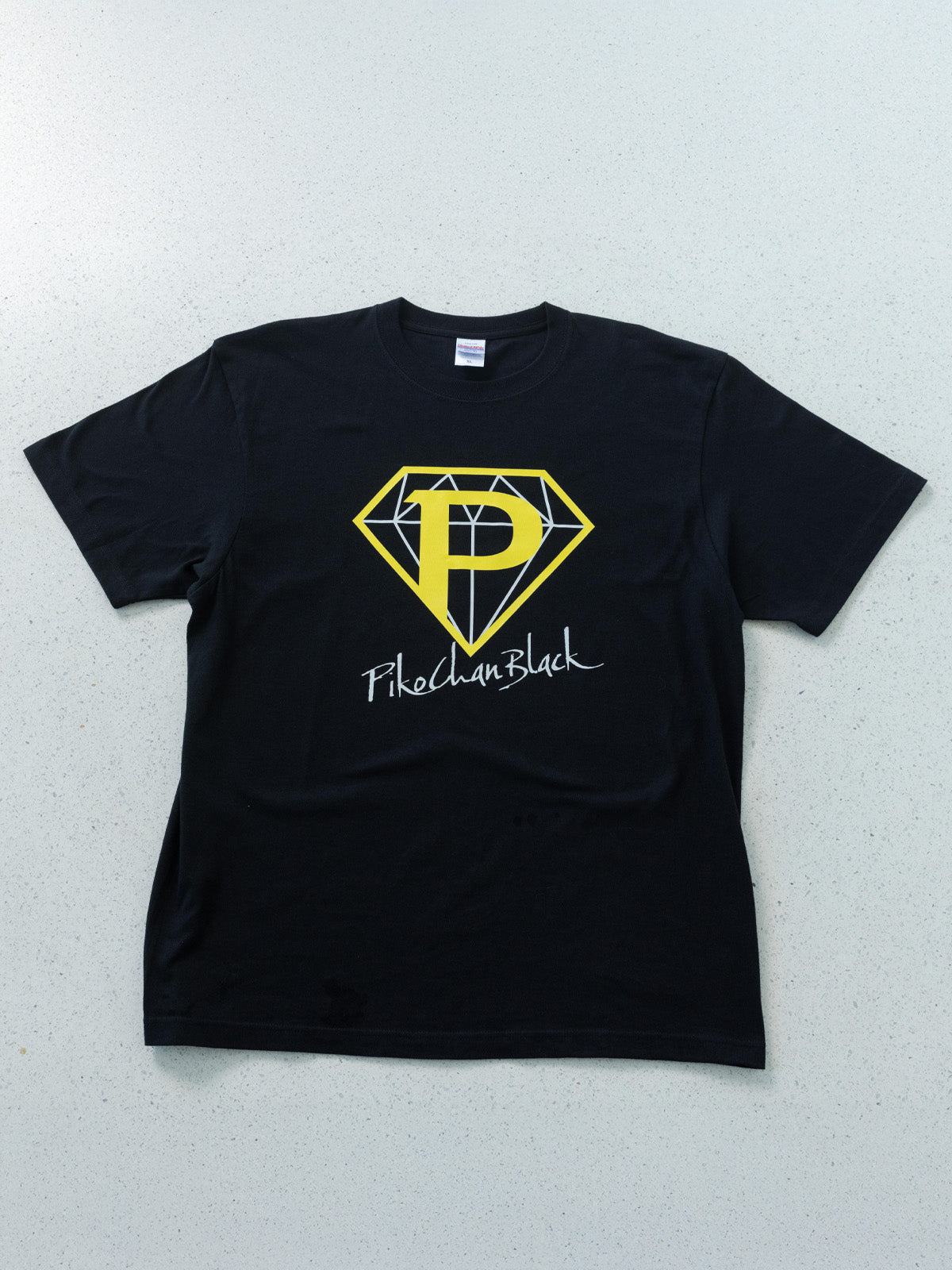 ピコチャンブラック・Tシャツ