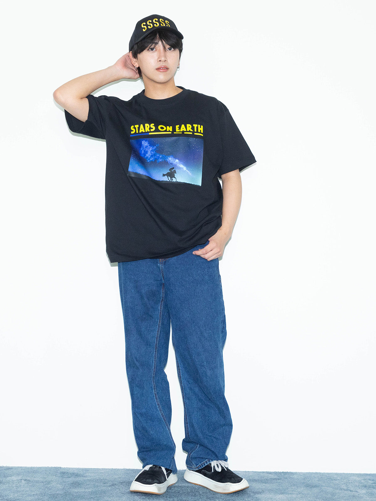 スターズオンアース・Tシャツ(黒)