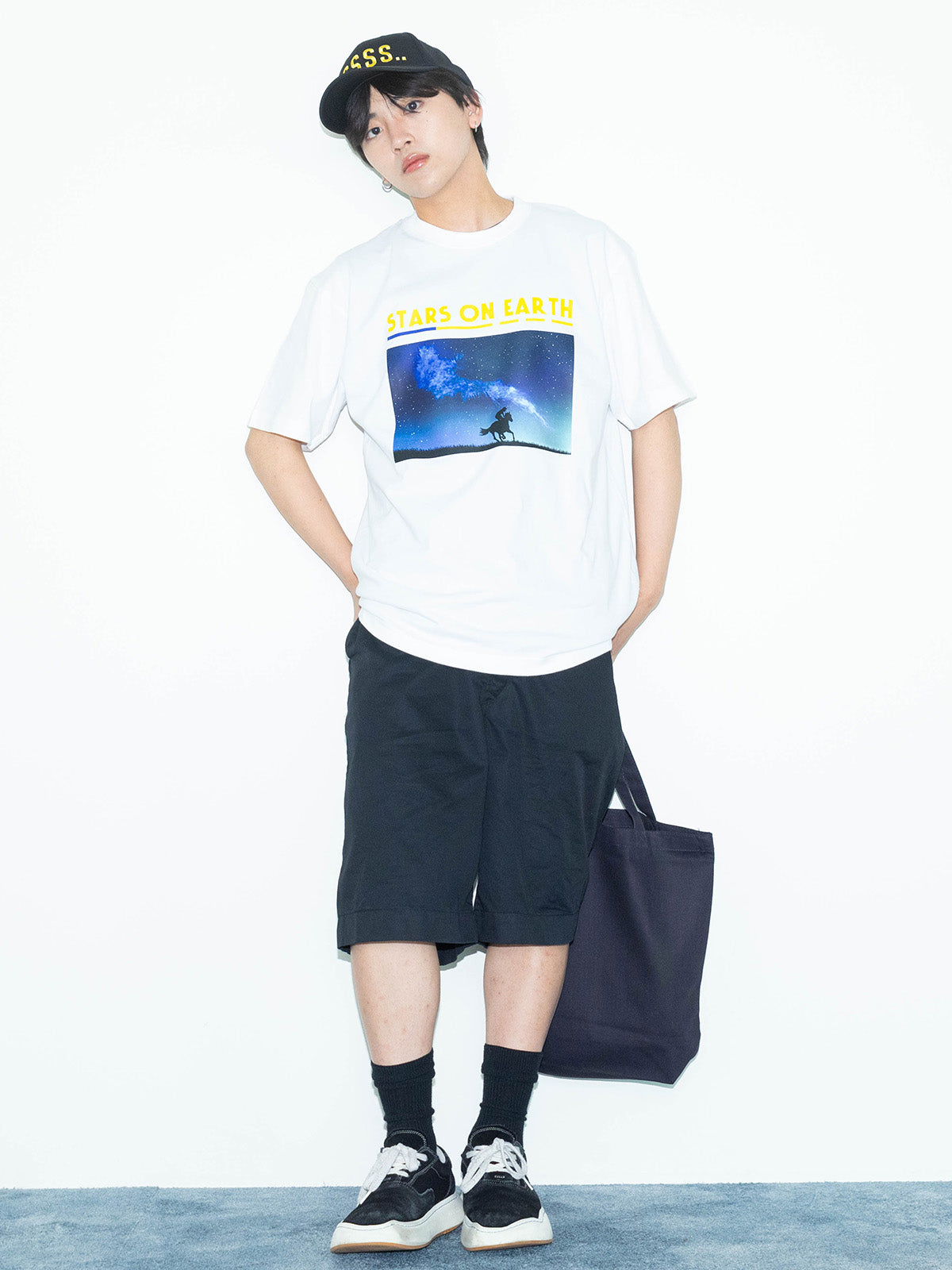 スターズオンアース・Tシャツ(白)