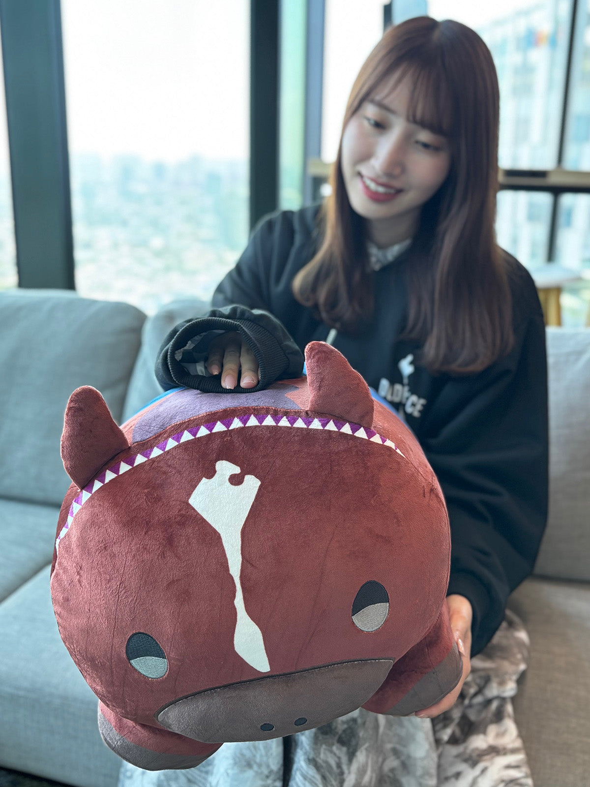 ドウデュース でかもっち ぬいぐるみ 予約受付開始！】 ビックサイズのでかもっちアイドルホース