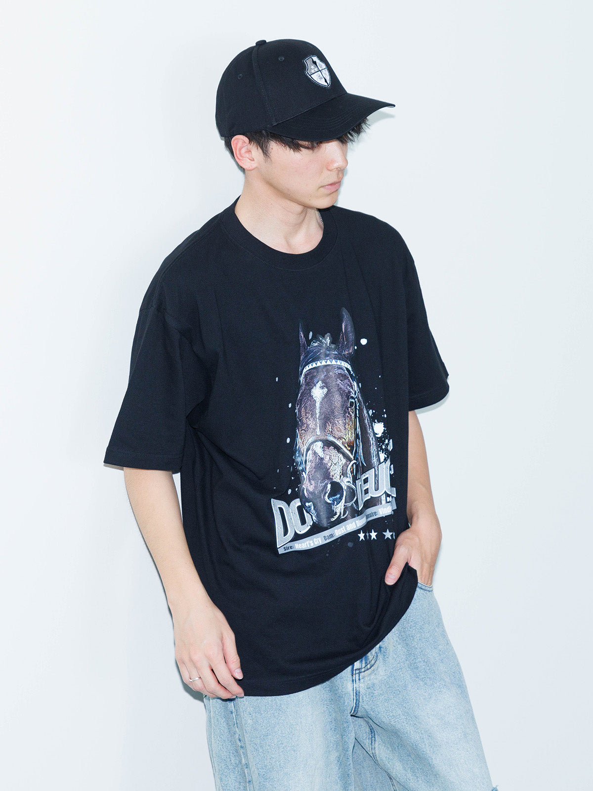 ドウデュース･ポートレートTシャツ
