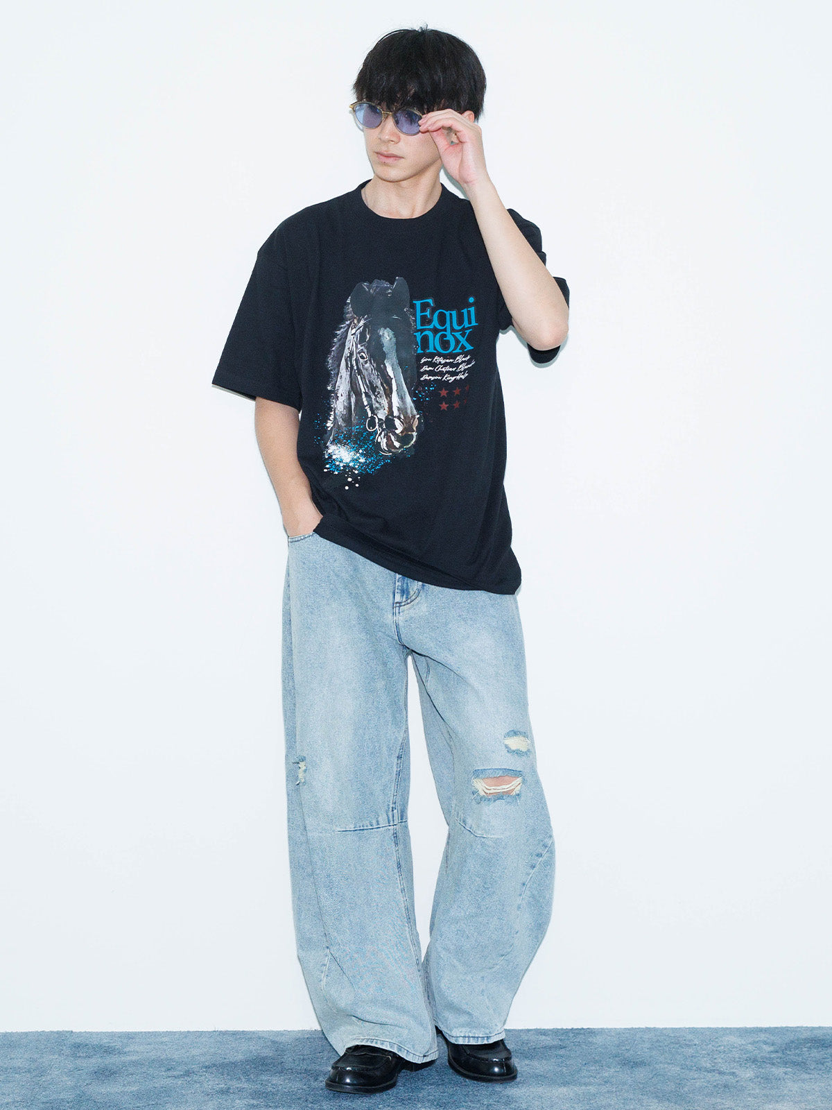 イクイノックス･ポートレートTシャツ