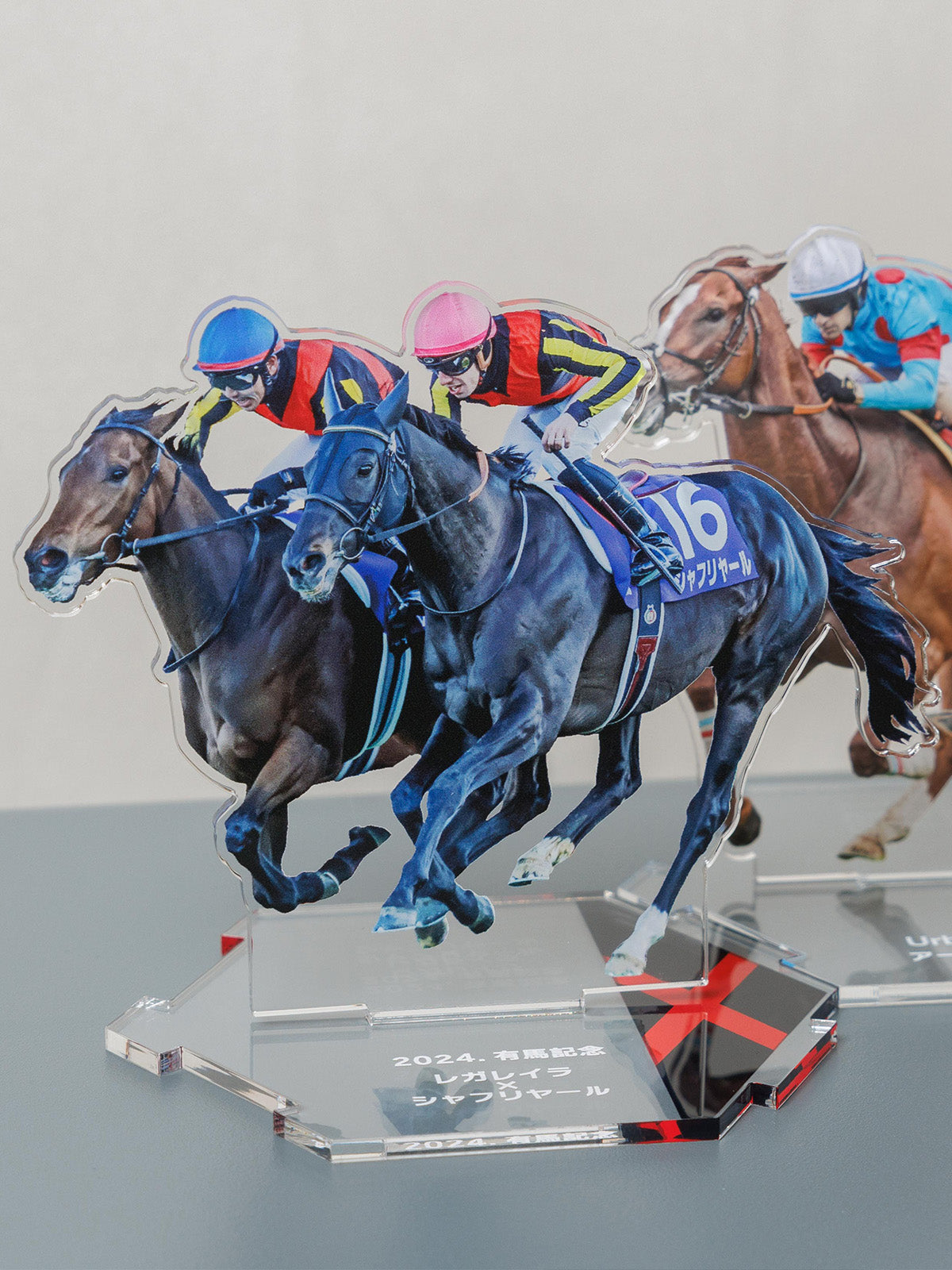 レガレイラvsシャフリヤール【つなげるアクリルスタンド50】