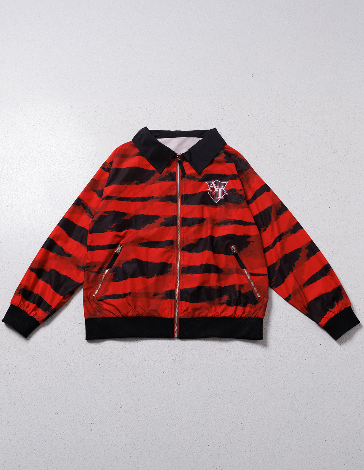 津村明秀騎手700勝メモリアル･ブルゾン