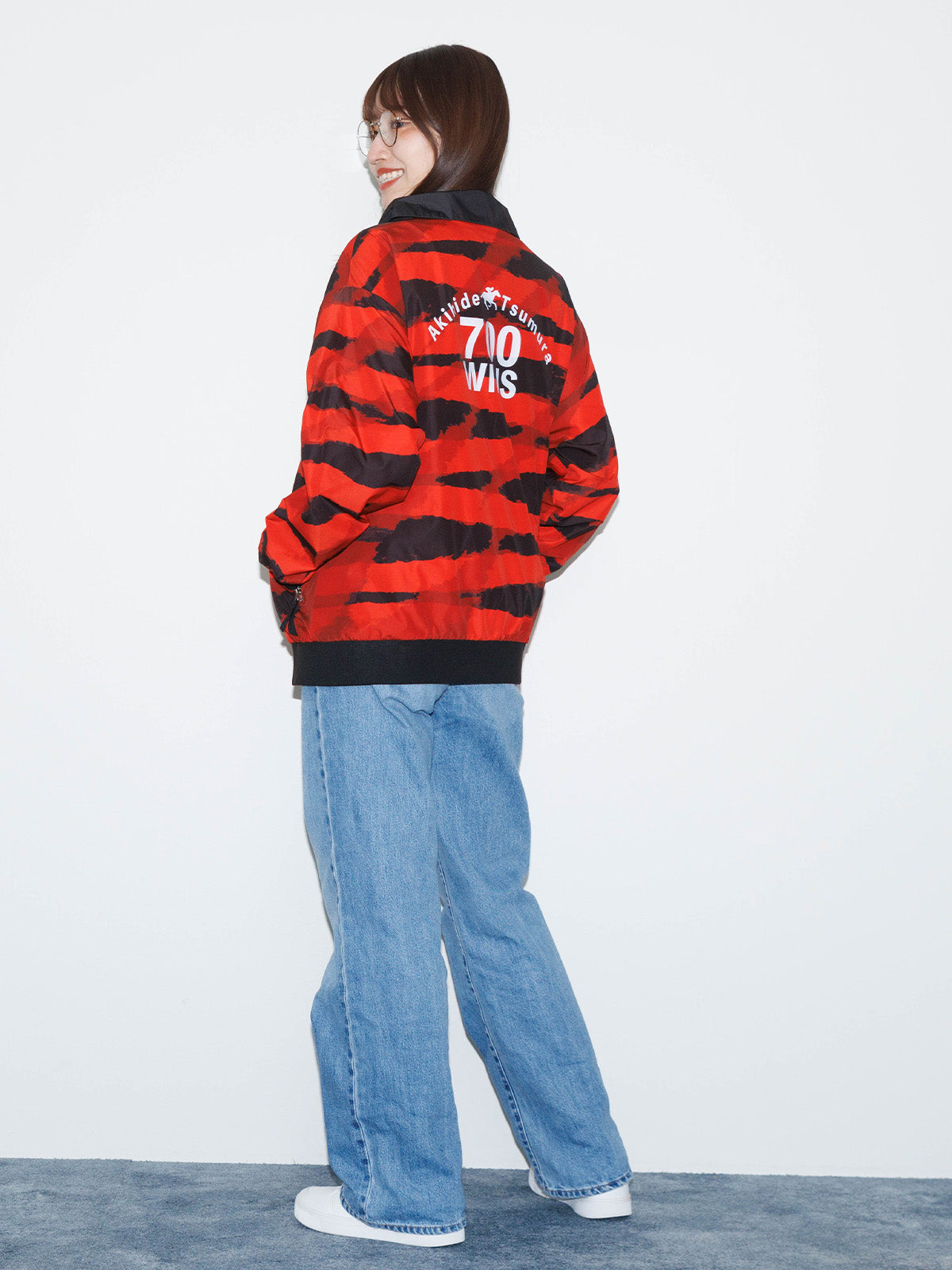 津村明秀騎手700勝メモリアル･ブルゾン